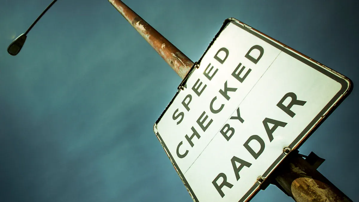 Multi-Lane 24GHz Traffic Speed Radar